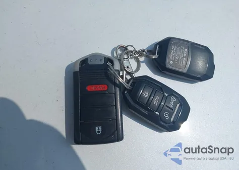 2013 Acura Ilx 2.0L z USA, uszkodzony, nr VIN 19VDE1F51DE019285